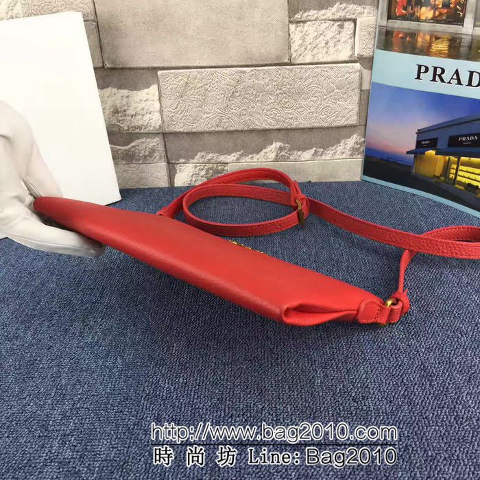 普拉達PRADA原單 PRADA 1BH050 義大利最新版 進囗頭層牛皮單肩斜跨包 PHY1302